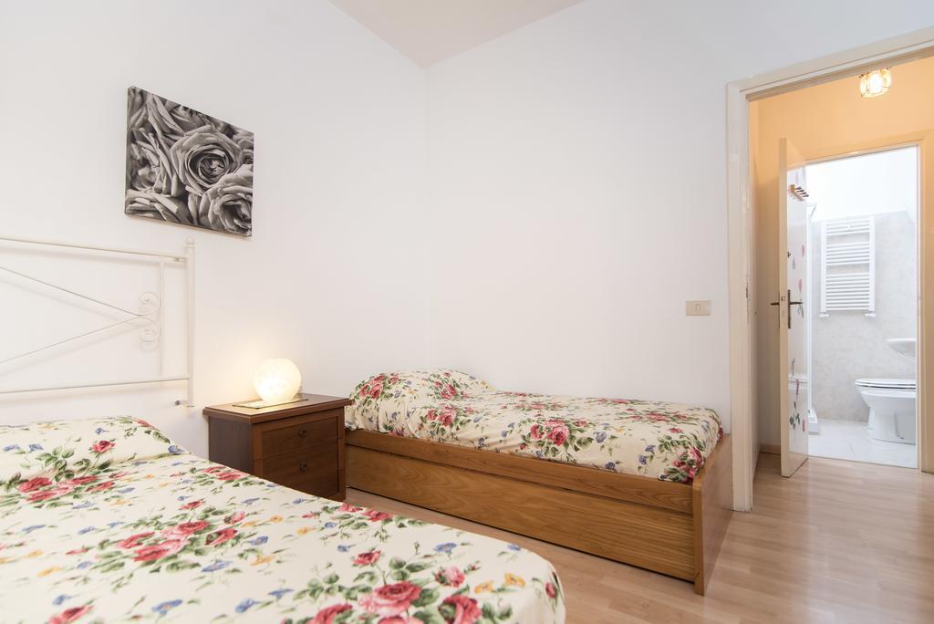 Le Rose B&B Roma Cameră foto